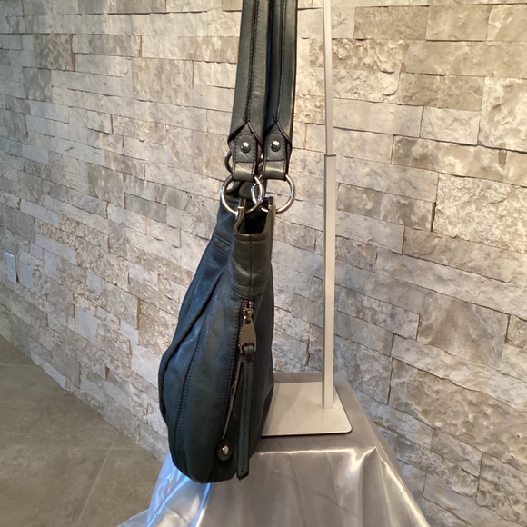 B. Makowsky Pebble Leather Bucket Crossbody - Picture 7 of 15